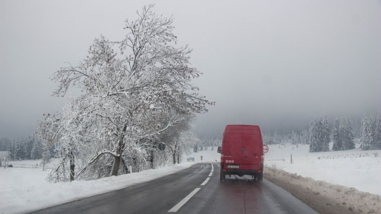 Vremea chiar o ia razna în această săptămână. Ne așteaptă o diferență de șapte grade Celsius