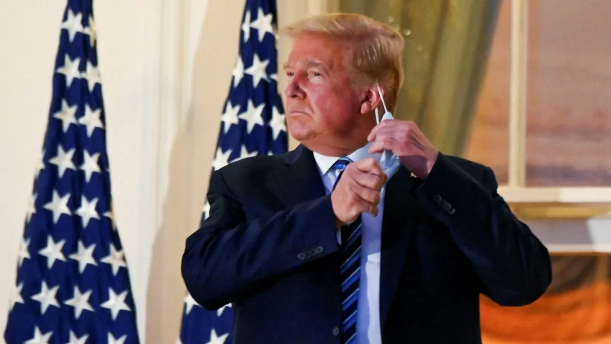 Twitter a blocat contul lui Donald Trump!