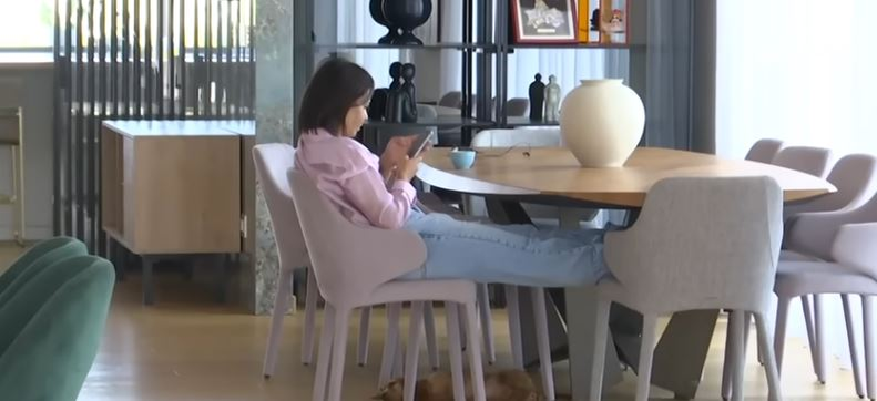 Partajul după divorțul dintre Andreea Popescu și Rareș Cojoc. La cine rămâne penthouse-ul de 4 milioane de euro? Imagini cu locuința de lux