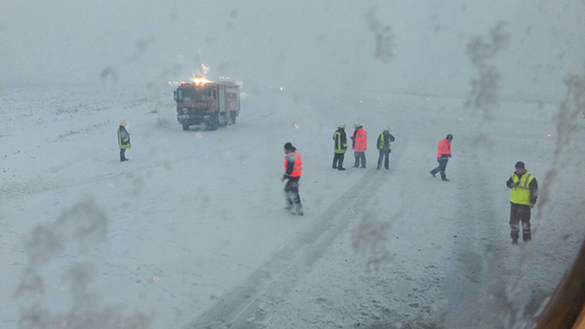ULTIMA ORA! Un avion iesit de pe pista in momentul aterizarii, pe aeroportul din Cluj