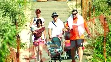 Si-a dus fiul pentru prima oara la mare!