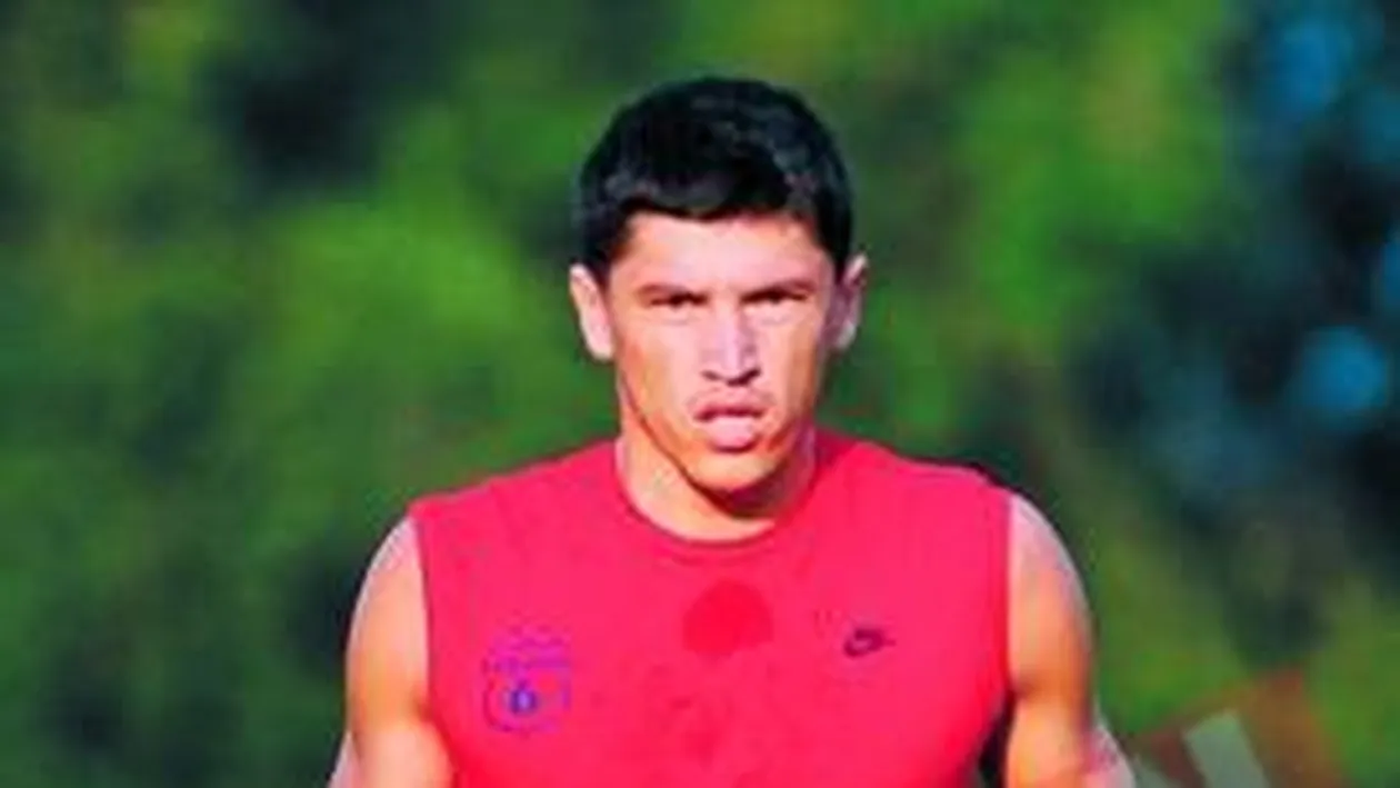 Tanase doneaza bisericii primul salariu