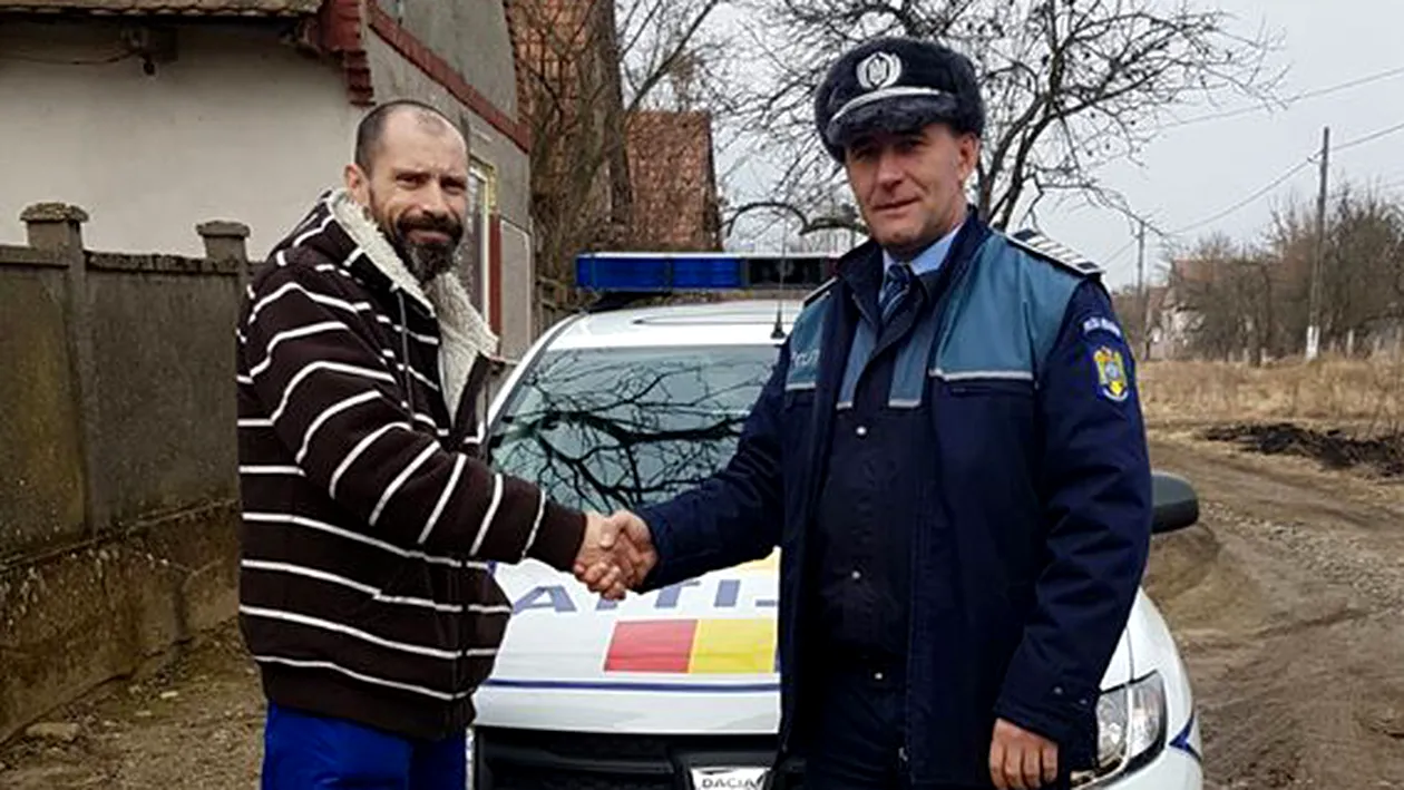 A găsit un portofel cu 2.200 de euro în el şi... Continuarea i-a lăsat mască pe poliţişti!