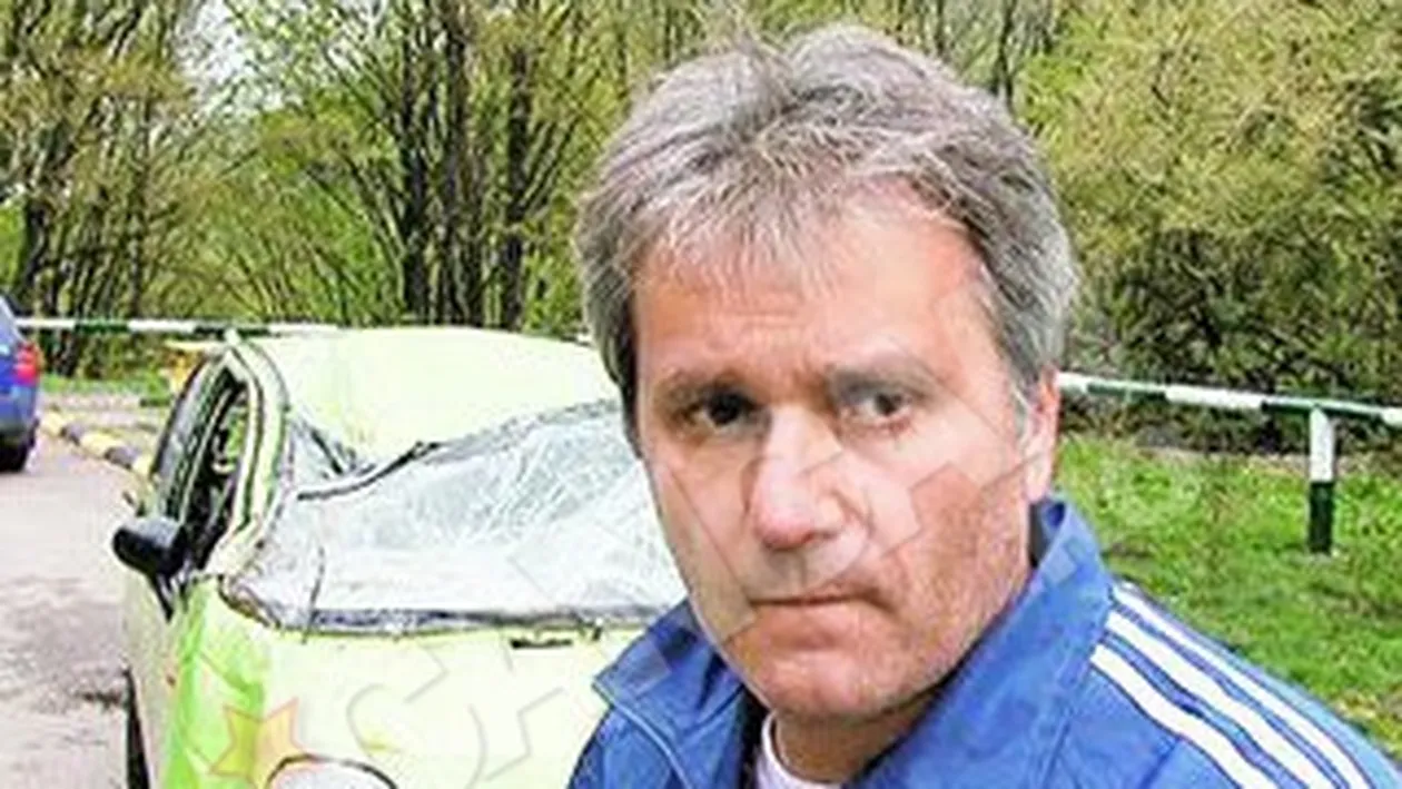 Un conducator auto care a cazut intr-o prapastie avertizeaza: Soferi! Feriti-va de parapetii ruginiti de la Posada!