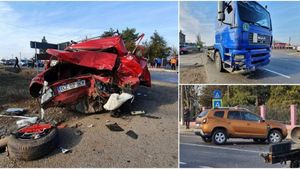 Dacie făcută praf pe una dintre cele mai periculoase șosele din țară! Trei mașini au fost implicate în accident
