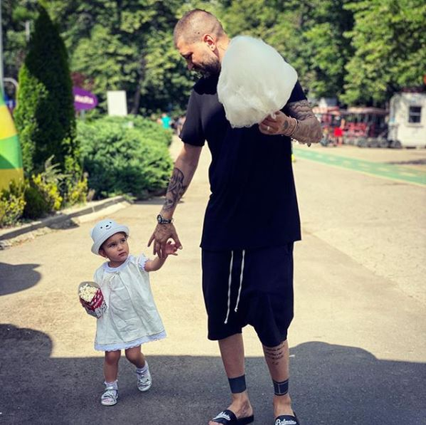 Adelina Pestrițu, mesaj-surpriză la un an de la cununia cu Virgil Șteblea! Gestul făcut în public de soțul vedetei a atras atenția tuturor