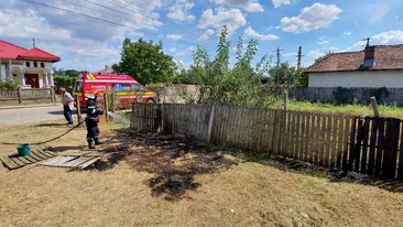 Incendiile de vegetație au mai făcut o victimă în Argeș. Un bărbat a murit în chinuri groaznice