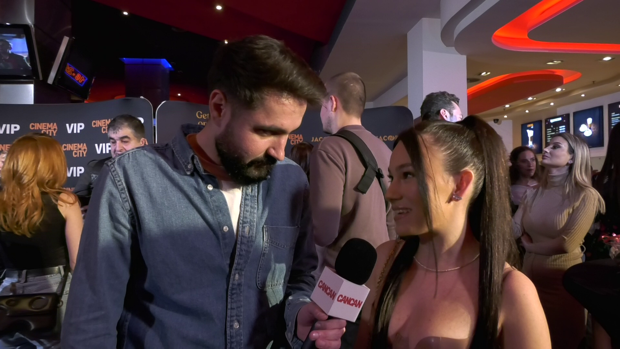Mimi: "N-aș aduce nimic înapoi. N-aș schimba absolut nimic, mi se pare că am o viață de vis!" (Foto: captură video)