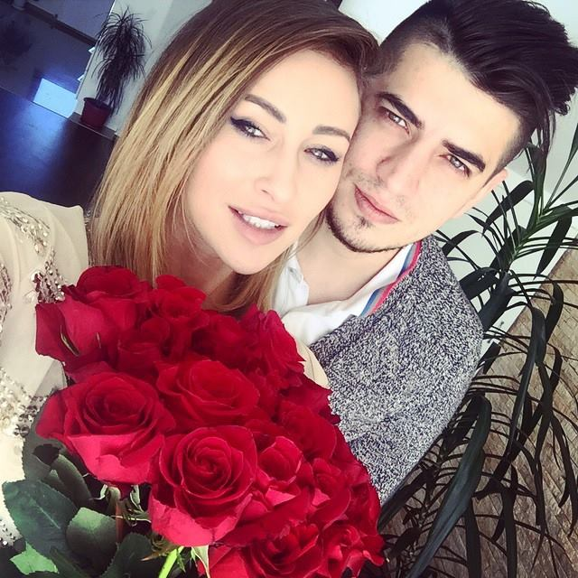 Ioana Chișiu, dezvăluiri copleșitoare despre divorțul de tatăl fiicelor sale: “Nu vreau să mă judecați”. Am aflat cine este și cu ce se ocupă noul iubit al blondei
