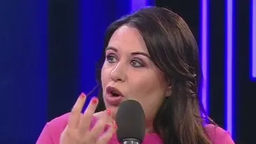 Oana Roman a povestit cum i s-a schimbat viaţa! Cărei persoane i se datorează faptul că are maşină nouă şi serviciu