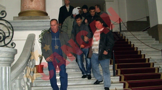 Teroristii afgani arestati la Hunedoara, declarati indezirabili