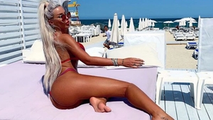 Cum a apărut Loredana Chivu pe șezlong, la Mamaia! Toți turiștii au crezut că e goală