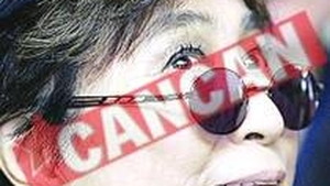 Yoko Ono a vrut sa avorteze