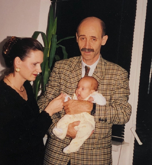 Familia Godeanu, când Virgil era foarte mic