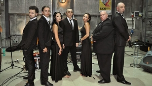 Dan Teodorescu de la TAXI duce viata de artist! De Craciun a stat cu familia, dar de Revelion a mers la...