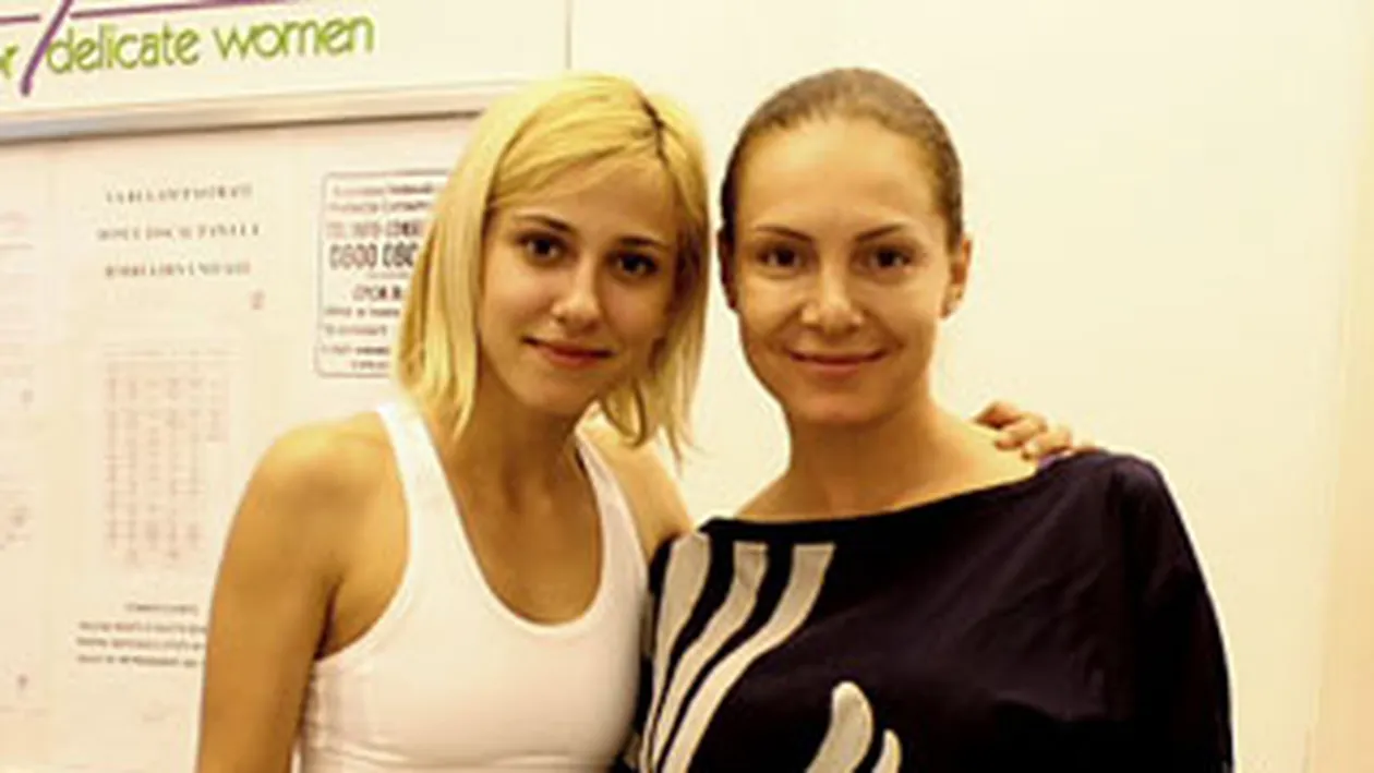 Uite ce abdomen bine lucrat are Dana Rogoz!