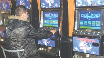 Bătaie cu bâte şi sticle într-o sală de jocuri din Buzău! Şase oameni au fost răniţi, doi sunt în stare gravă