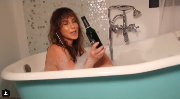 Ce bea Corina în fiecare zi ca să se mențină slabă! ”Sunt fascinată de… ”