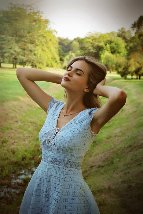 Cine e de fapt Daniela Machidon, sexy-studenta care a luat ultimul golden buzz la Românii au Talent. Ce nu s-a spus la Pro TV