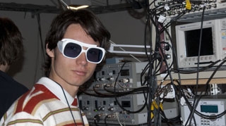 E geniu in astronomie! La 18 ani a creat si lansat o racheta