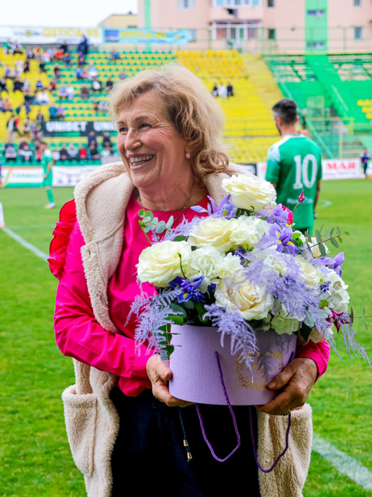 Gica Dobrin și-a ajutat soțul în carieră/ sursa foto: Facebook/FC Arges