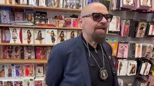 Motivul REAL pentru care Piedone a fost în control la magazinele cu ”jucării pentru adulți” din Capitală: ”Era să dea nevastă-mea divorț”