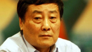Cel mai bogat om din China este si cel mai zgarcit! Cheltuie doar 20 de dolari pe zi pe ceai si tigari