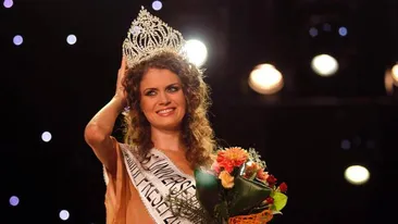 Adevarul despre noua Miss Universe Romania! Uite cum arata complet nemachiata, in costum de baie!