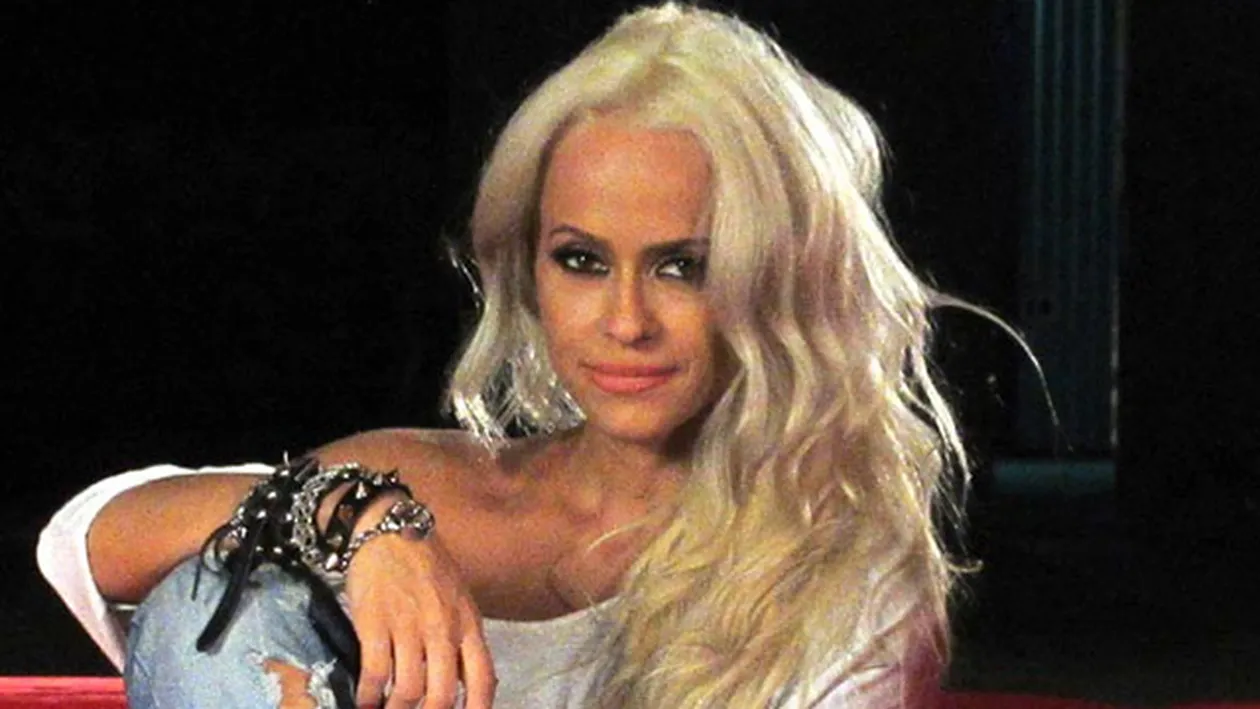 Seamana leit cu Kim Kardasian. Vezi aici asemanarile izitoare intre Anda Adam si vedeta de la Hollywood!