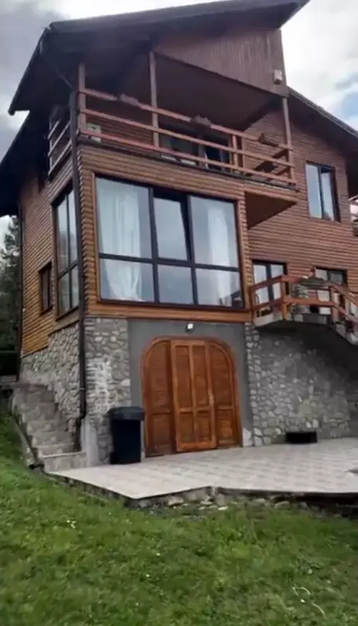 Cum arată casa de vacanță a Andreei Marin. Vila de la munte este oaza ei de liniște: „Terapie curată”