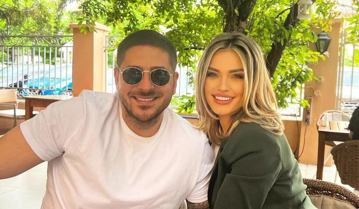 Despărțire-ȘOC în showbiz! Diana Enache și Ionuț Vîntu și-au spus ADIO după 5 ani de relație și un copil împreună