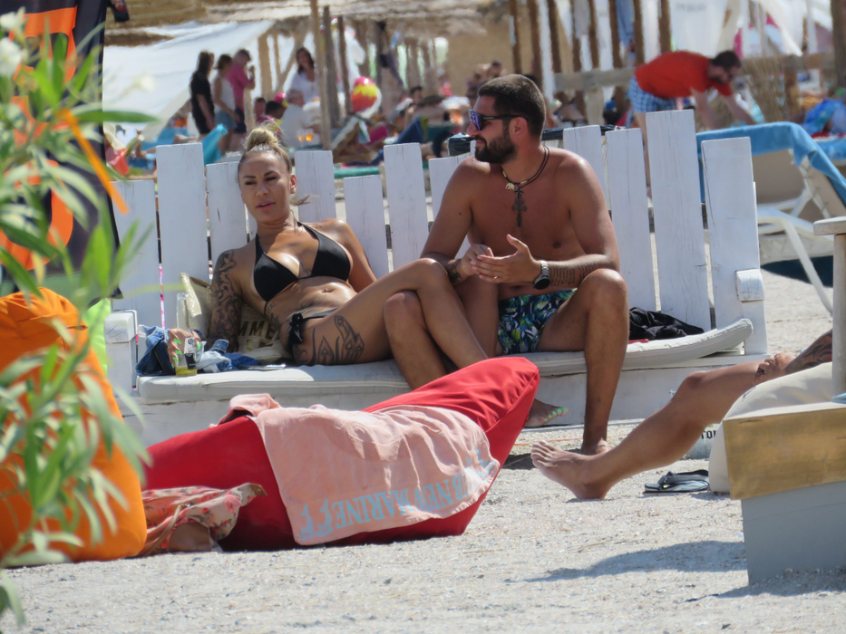 "Vulturul de Noapte" a picat pradă, ziua în amiaza mare