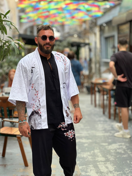 Romeo și Iasmina Halas s-au despărțit din cauza distanței. (SURSA: INSTAGRAM.COM)