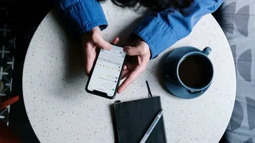 Noua înșelăciune de pe WhatsApp. Cum sunt păcăliți românii pentru bani