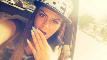 L-a “vandut” pe Florin Salam, dar nu s-a oprit aici! Dansatoarea care l-a innebunit pe Salam i-a spart casa unui alt manelist!