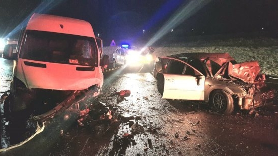 Accident grav în Iași! Mașina care a provocat impactul era scoasă la vânzare pentru un telefon mobil