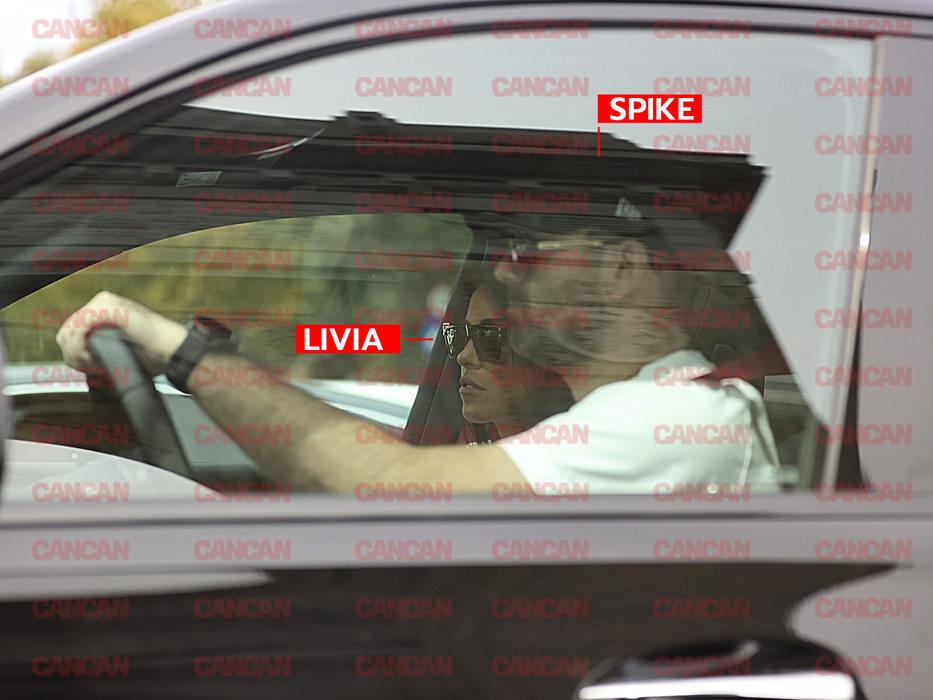 Livia ex-Bordea s-a întors în brațele fostului iubit! Imaginile împăcării anului, surprinse pe o plajă din Grecia