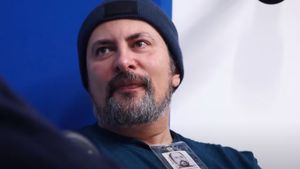 Vorbește 24 de limbi străine, dar curăță covoare. Povestea extraordinară a bărbatului cu o capacitate ieșită din comun