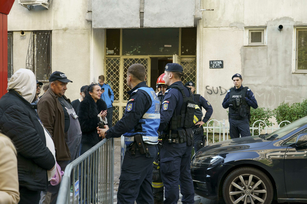 Explozie bloc sectorul 5