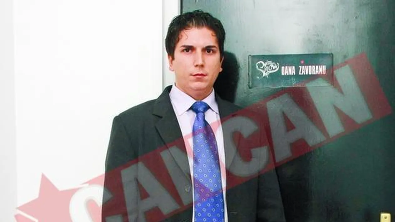 Si-a angajat bodyguard sa-i pazeasca hainele