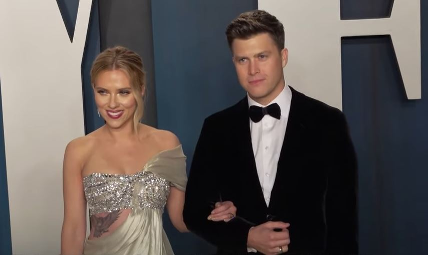 Scarlett Johansson și Colin Jost s-au căsătorit în secret! La ceremonie au participat doar rudele apropiate și câțiva prieteni | VIDEO