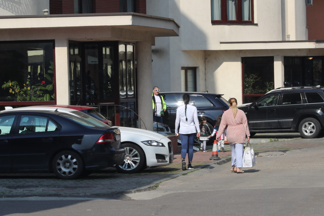 Gabi Oprea, fiul fostului vicepremier, a ieși de la izolare bine pus la punct