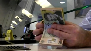 Băncile din România nu mai au cui să dea bani. De ce nu mai vor firmele să contracteze creditele bancare