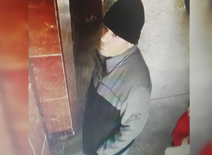 Pedofilul din lift a agresat doi fraţi