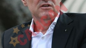 Becali: "Din vara fac curatenie la echipa! Ce sa faci cu Tanase? I-l dam bombei, sa stea cu bomba la Pitesti"