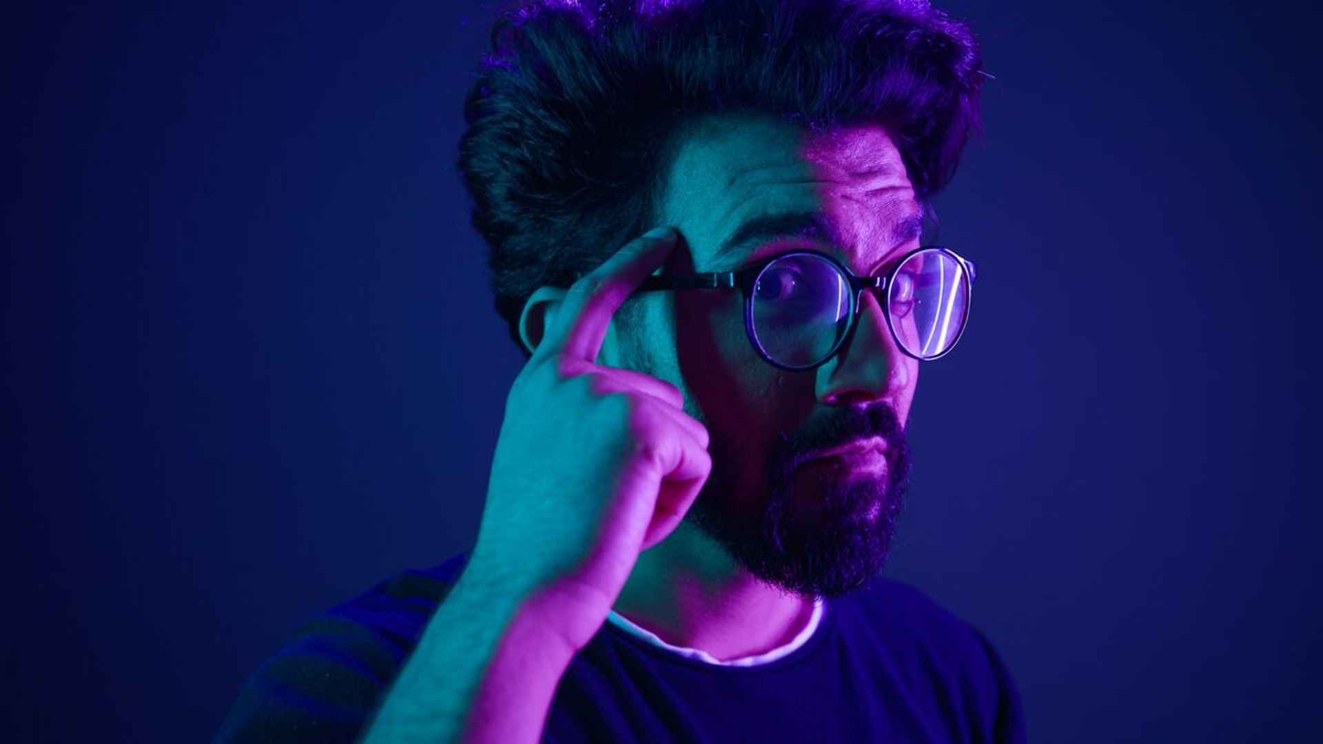 Semne mai puțin cunoscute ale unui IQ ridicat. Cele 3 lucruri care îi entuziasmează pe oamenii foarte inteligenți