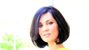 Ginecologul Nicoletei Luciu a calculat deja venirea pe lume a tripletilor! Programata sa nasca la 7 luni!