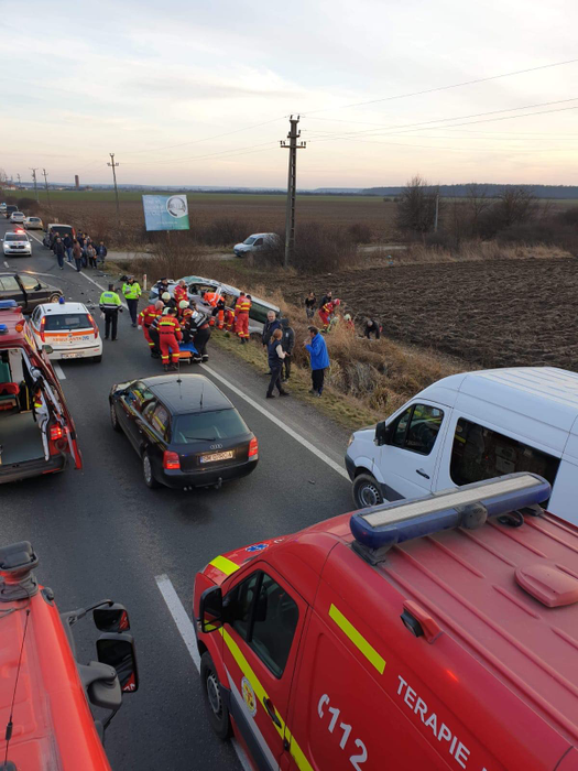 Planul Roșu activat la Satu Mare, în urma unui accident! Șapte victime au ajuns la spital