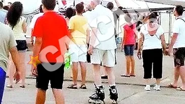 Un batranel pe role s-a luat la intrecere cu avioanele