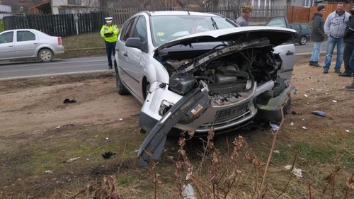 Accident rutier de amploare filmat în judeţul Alba de către unul dintre şoferi! Momentul impactului e unul terifiant